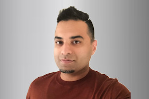 عمر ہارون، ایم ڈی